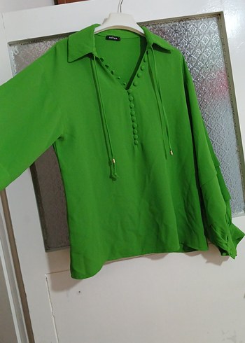 Düğmeli Yeşil Uzun Kollu Bol Kadın Gömlek - Görsel 6