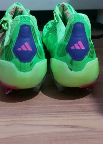 Erkek Yeşil Renkli Pop Kültür Futbol Ayakkabısı - Görsel 2