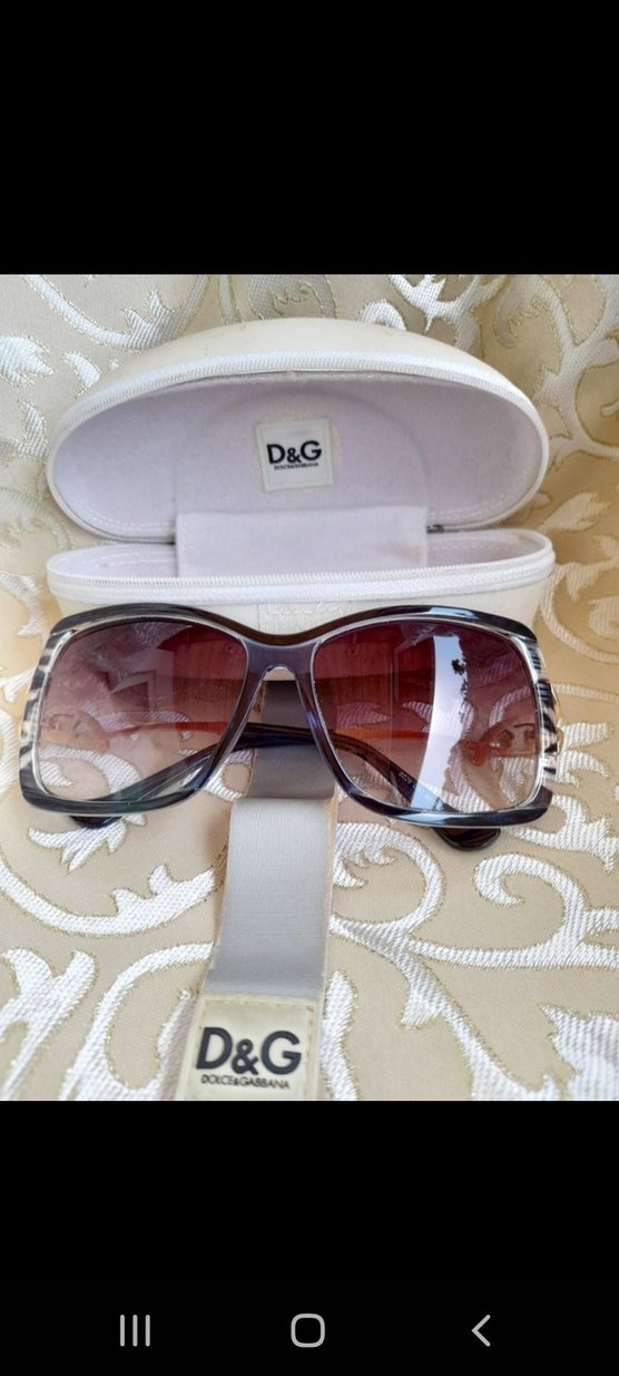 Kemik Çerçevesi Taşlarla Süslü D&G Klasik Gözlük - Görsel 2