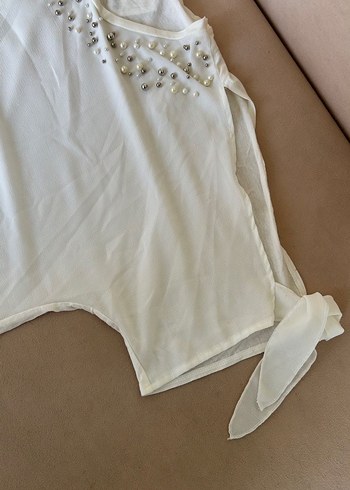 xxl Beden Kol Omuz Detaylı Kısa Kollu Ekru Şık Kadın Bluz