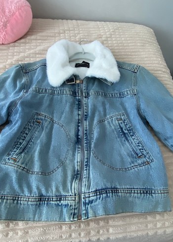 Kürklü Beyaz Yaka Detaylı Denim Ceket - Görsel 3