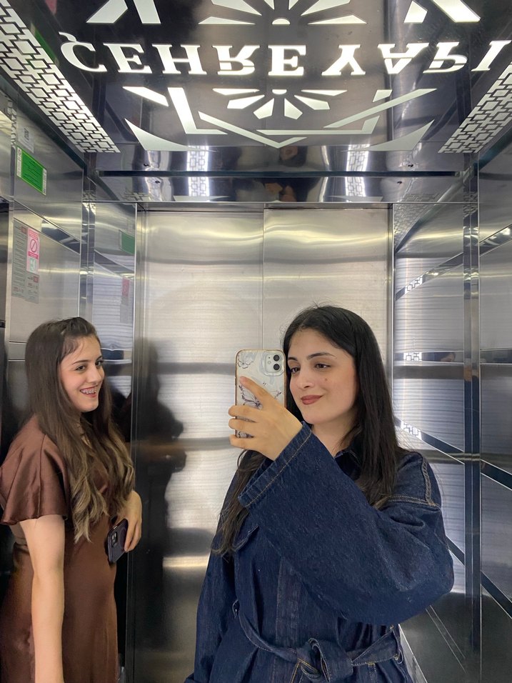 Kahverengi Deri V Yaka Midi Elbise - Görsel 2