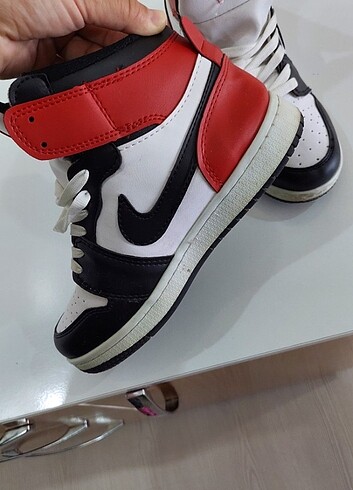Spor ayakkkabi 