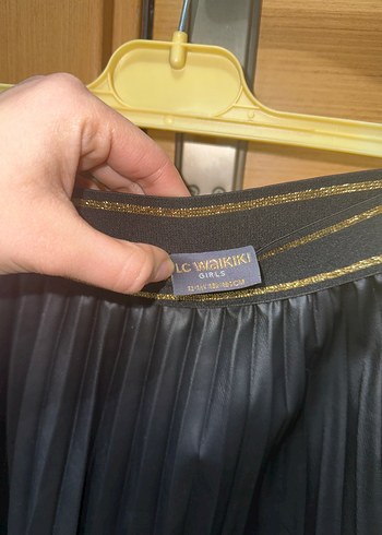 Kız Çocuk Siyah Deri Pileli Etek - Görsel 2