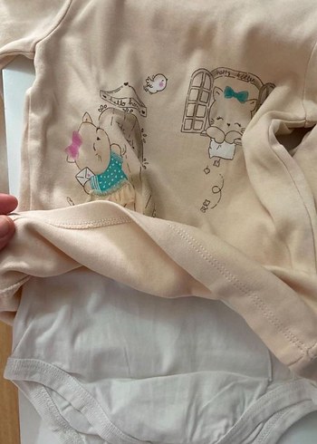 Uzun Kollu Bej Kız Bebek Body - Görsel 4