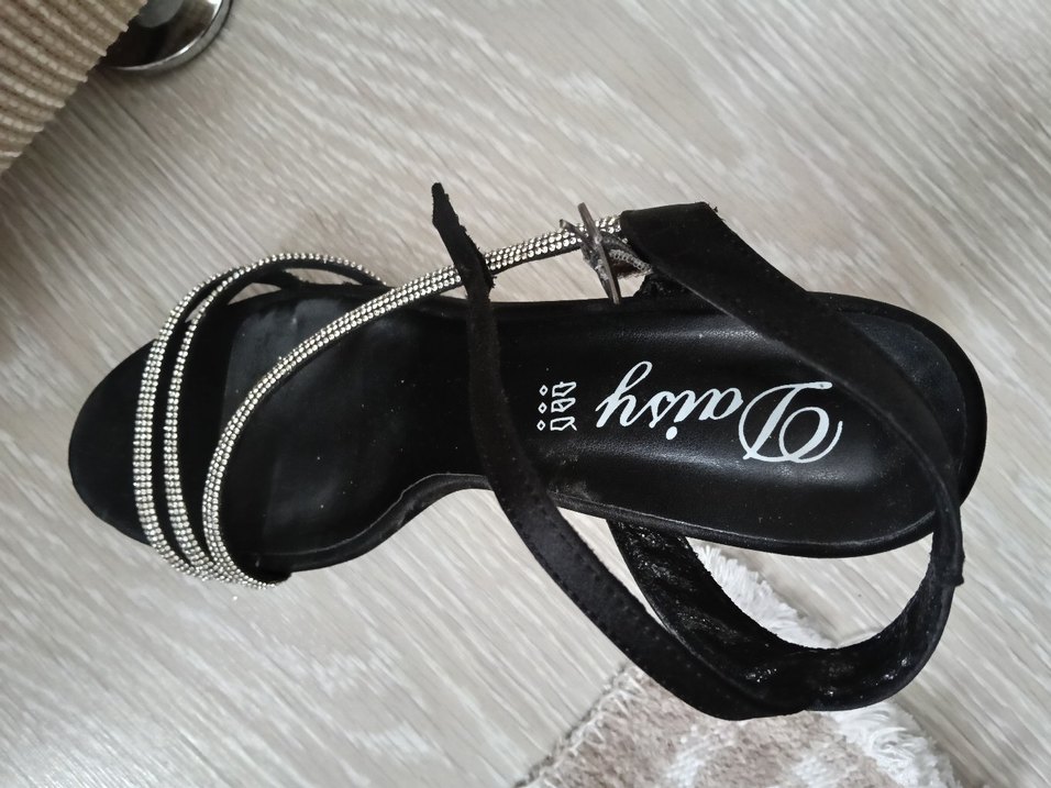 Siyah V Yaka Drapeli Midi Elbise - Görsel 3