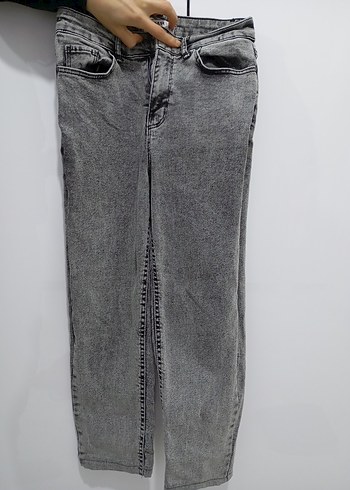 Gri Kemerli Kadın Midi Kot Pantolon - Görsel 3