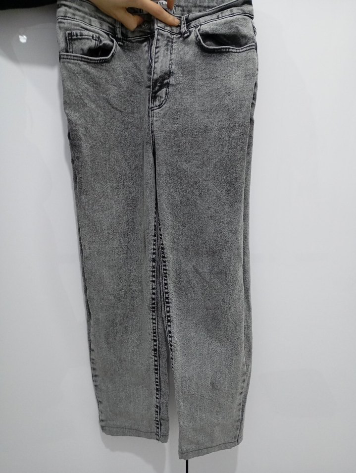 Gri Kemerli Kadın Midi Kot Pantolon - Görsel 2