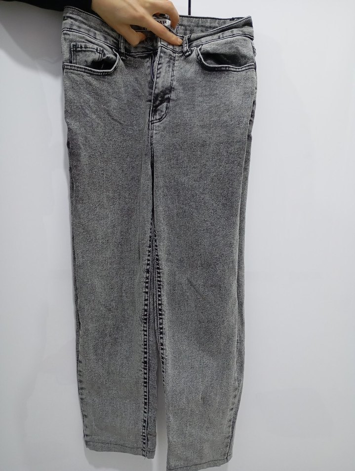 Gri Kemerli Kadın Midi Kot Pantolon - Görsel 3