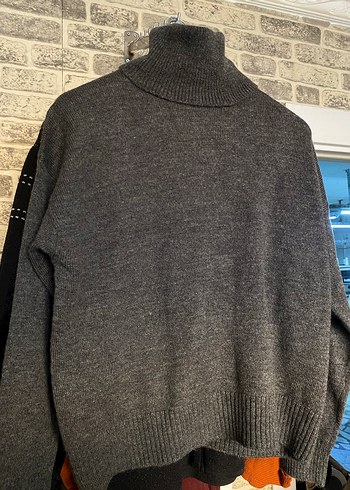 Gri Boğazlı Örgü Yün Kadın Kazak - Görsel 2