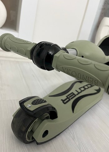 Beden haki Renk Unicare smart Scooter