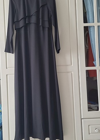 Siyah Drapeli Uzun Kol Uzun Elbise