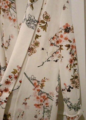 Uzun Beyaz Bohem Desenli Kadın Kimono - Görsel 2