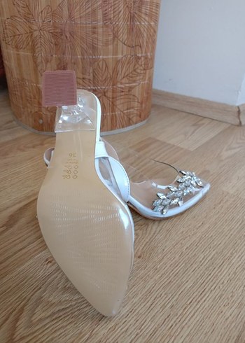 Beyaz Taşlı Şeffaf Topuklu Abiye Ayakkabı - Görsel 3