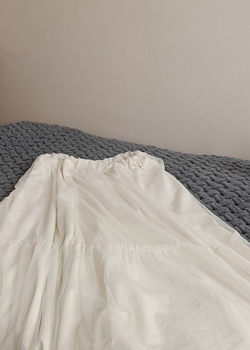 Uzun Beyaz Tül Etek - Görsel 2