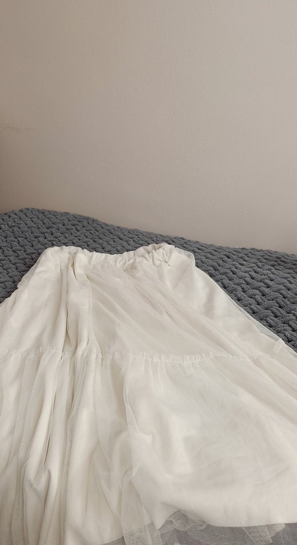 Uzun Beyaz Tül Etek - Görsel 2