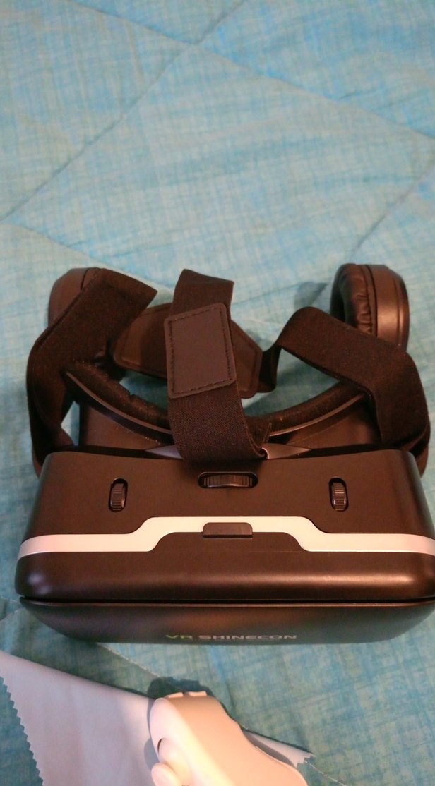 VR SHINECON Beyaz Oyun Kumandası ve VR Gözlüğü - Görsel 2