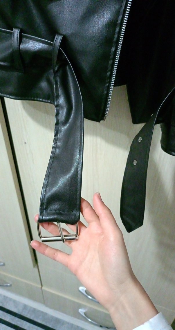 Kadın Siyah Kemerli Deri Ceket - Görsel 3