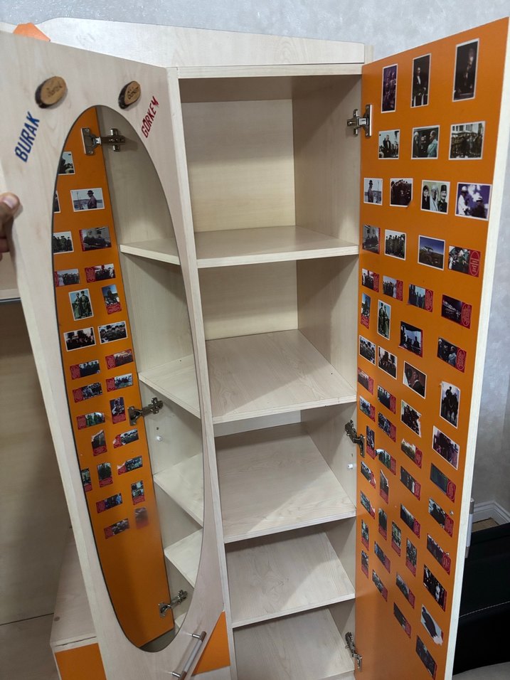 Parlak Turuncu Çocuk Gardırop - Görsel 2