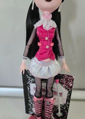 Beden draculaura basic lastikli monster high g1
