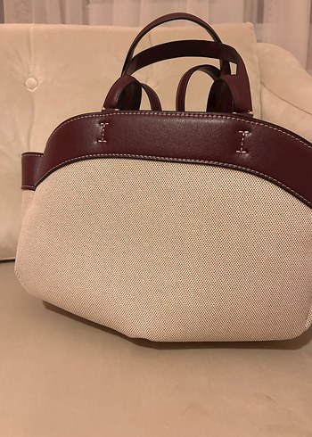 Zara Deri Detaylı Bej Minimalist Kadın Çanta