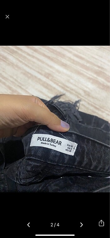 Pull and Bear Pull Bear yırtık jean