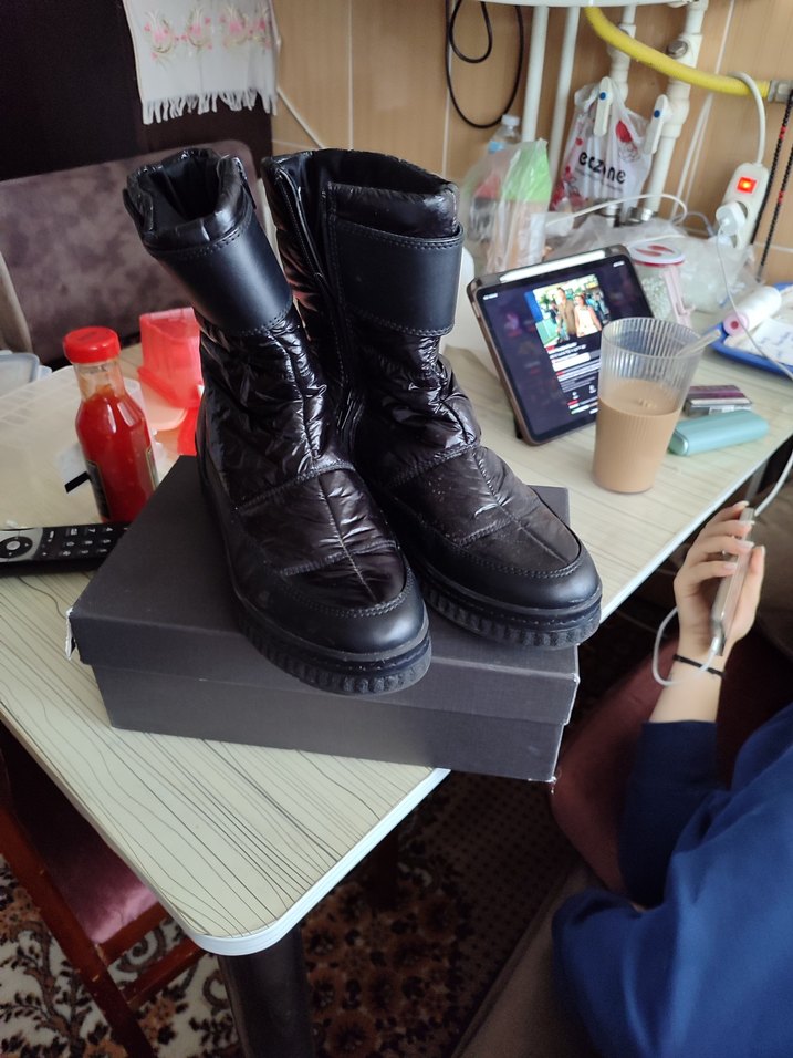 Kadın Kauçuk Bot - Görsel 2