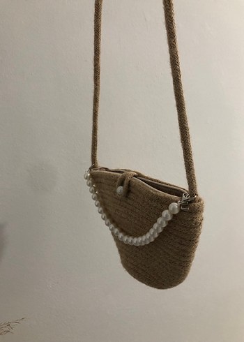 Beden Boncuk Detaylı Bej Örgü Kadın Çanta