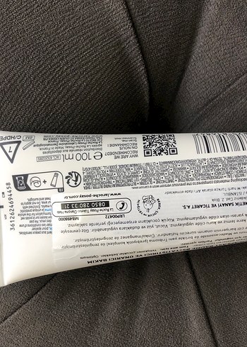 La Roche Posay Cicaplast Baume B5 Onarıcı Krem 100ml - Görsel 2