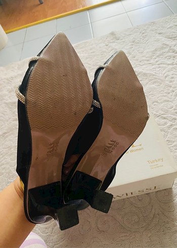 39 Beden Siyah Bağcıklı İnce Topuklu Abiye Ayakkabı