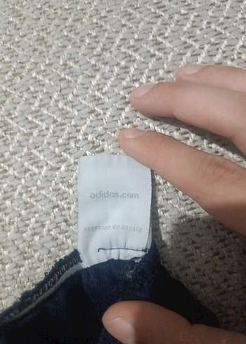 xxl Beden mavi Renk KANITLI ORİJİNAL ADİDAS ŞORT TERTEMİZ