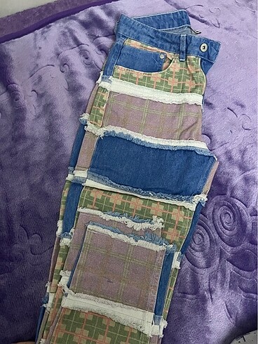 Urban Outfitters Ragged jean