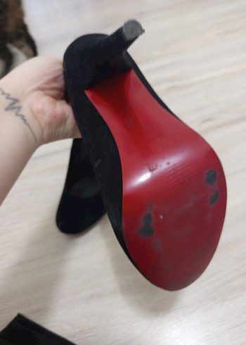 37 Beden Siyah Yılan Desenli Stiletto Topuklu Kadın Ayakkabı