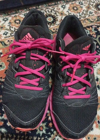 Pembe Bağcıklı Adidas Kadın Spor Ayakkabı