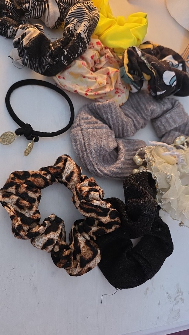 Çok Renkli Elastik Kadın Saç Tokaları - Görsel 4