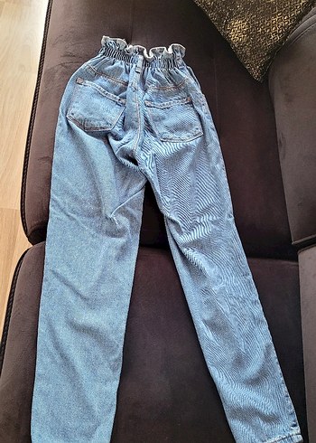 28 Beden Beli lastikli Mavi Kadın Jean