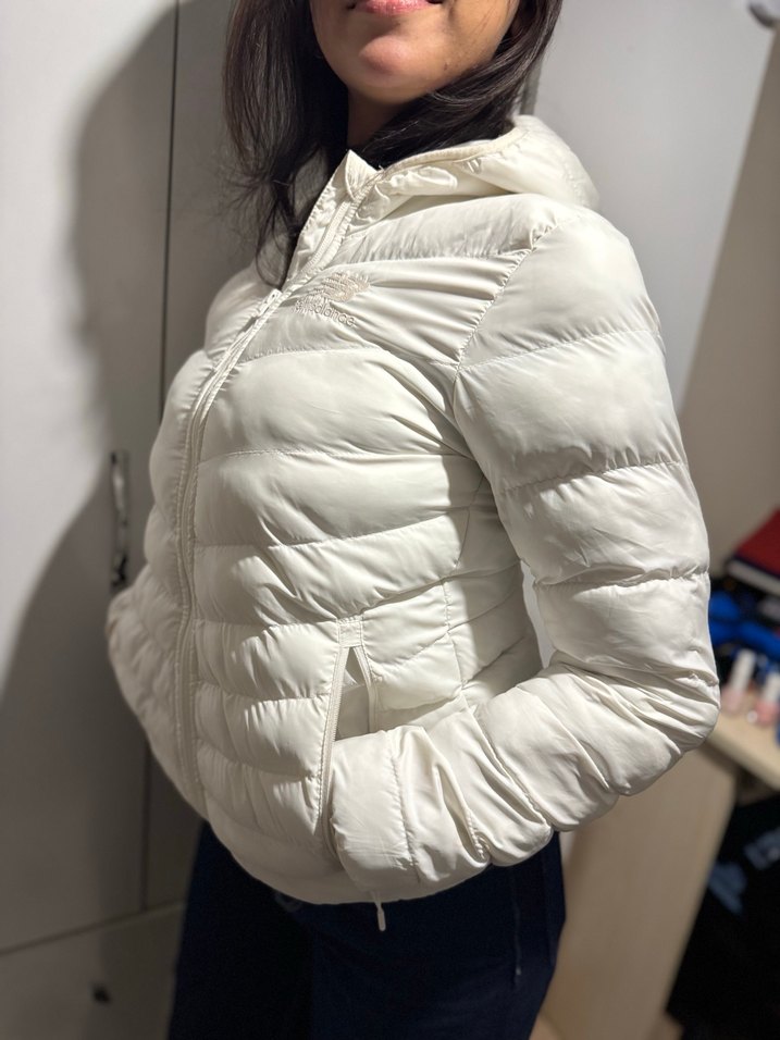 Beyaz Fermuarlı Kadın Kışlık Mont - Görsel 2