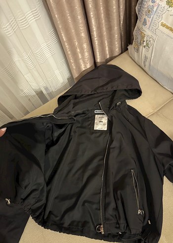 Siyah Kapüşonlu Fermuarlı Rahat Ceket - Görsel 3