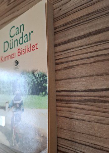  Beden Can Dündar - Kırmızı Bisiklet