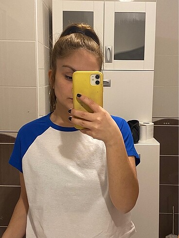Kısa tişört