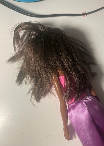 Barbie Pembe Elbiseli Prenses Barbie