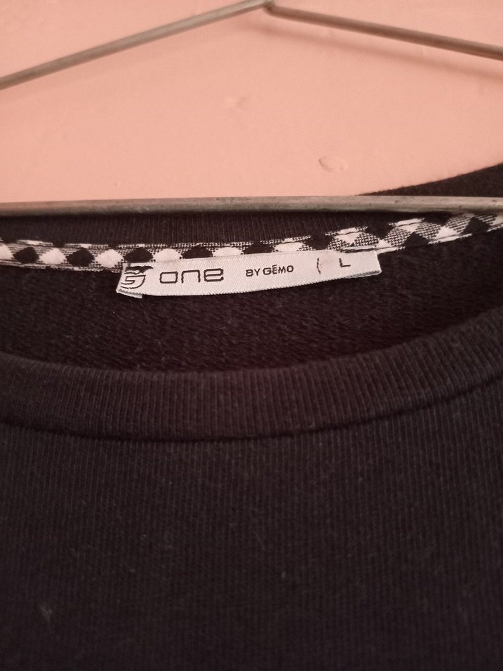 Siyah Baskılı Hamile Tişörtü Düğmeli - Görsel 3