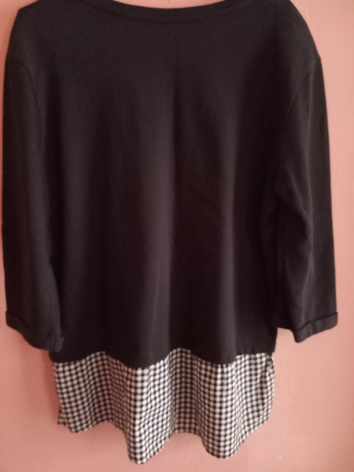 Siyah Baskılı Hamile Tişörtü Düğmeli - Görsel 2