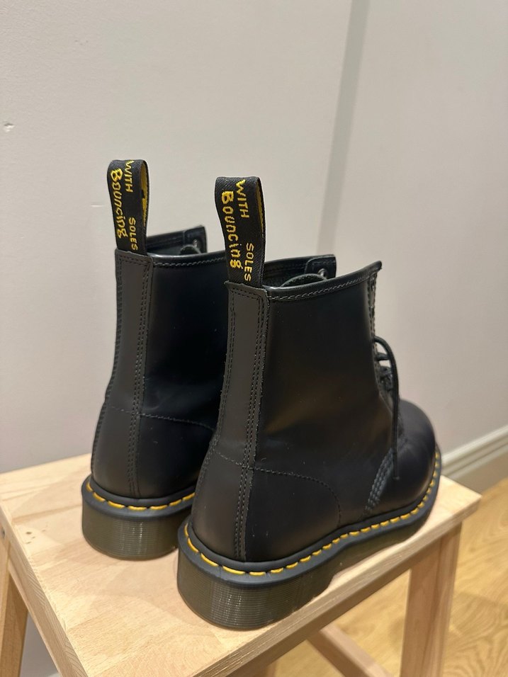 Erkek bot - Görsel 2