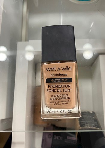 Wet n wild