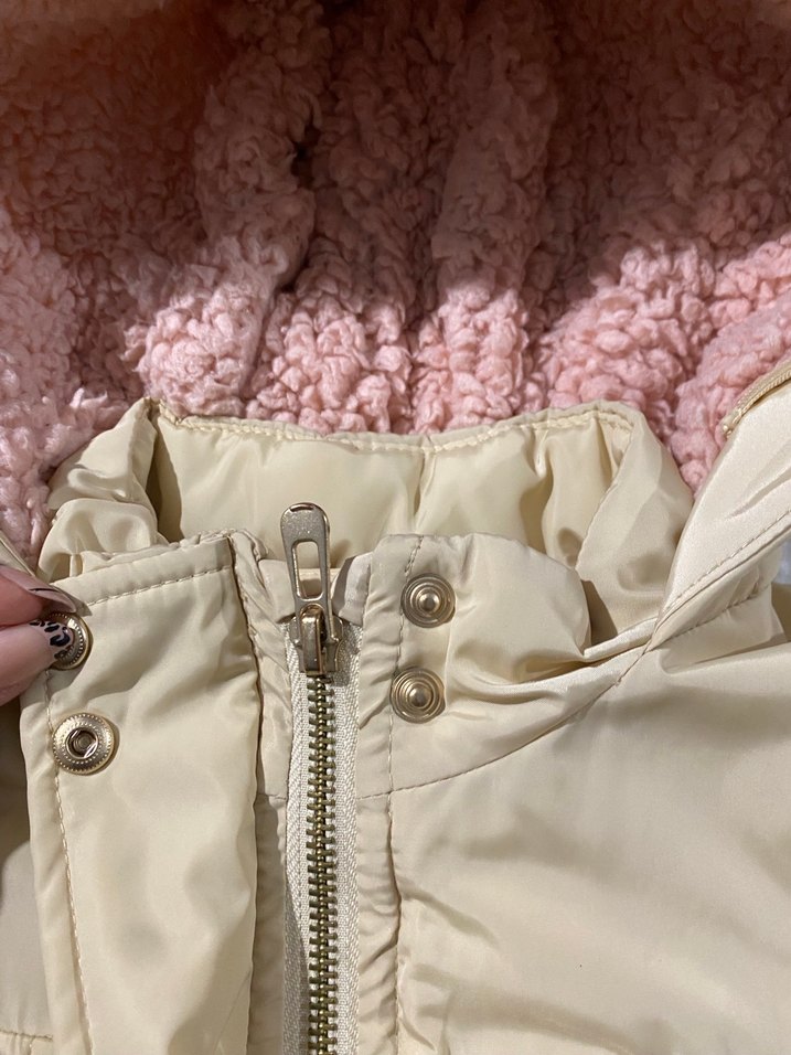 Bej Kapüşonlu Kadın Mont - Görsel 5