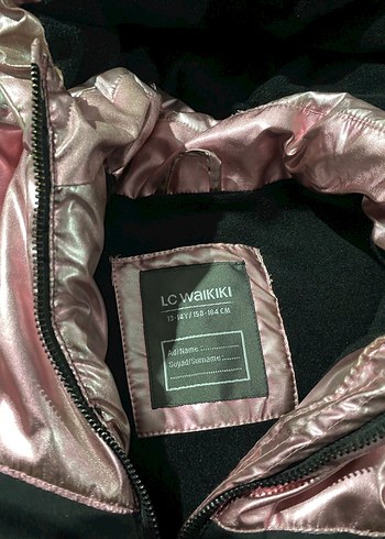 Kürklü Kapüşonlu Uzun Siyah-Pembe Kaban - Görsel 7