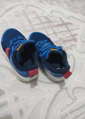 27 Beden Nike Erkek Çocuk Spor Ayakkabı (27)