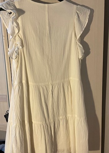 H&M Beyaz V Yaka Keten Elbise