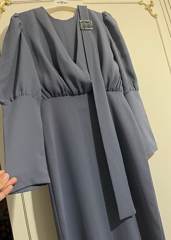 Gri Uzun Drapeli Kadın Elbise - Görsel 2